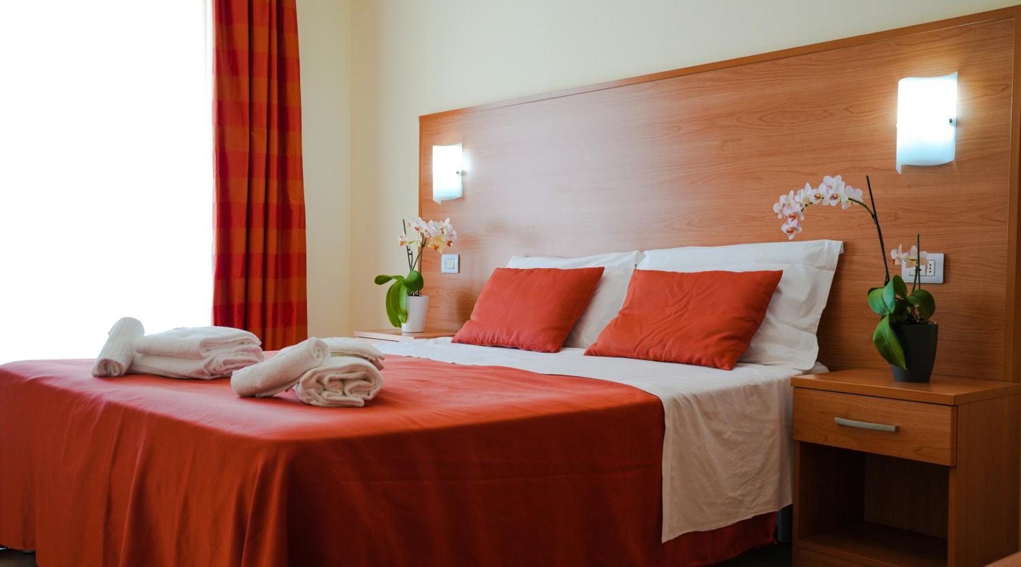 Aparthotel Casa Del Mar Roseto Degli Abruzzi Esterno foto