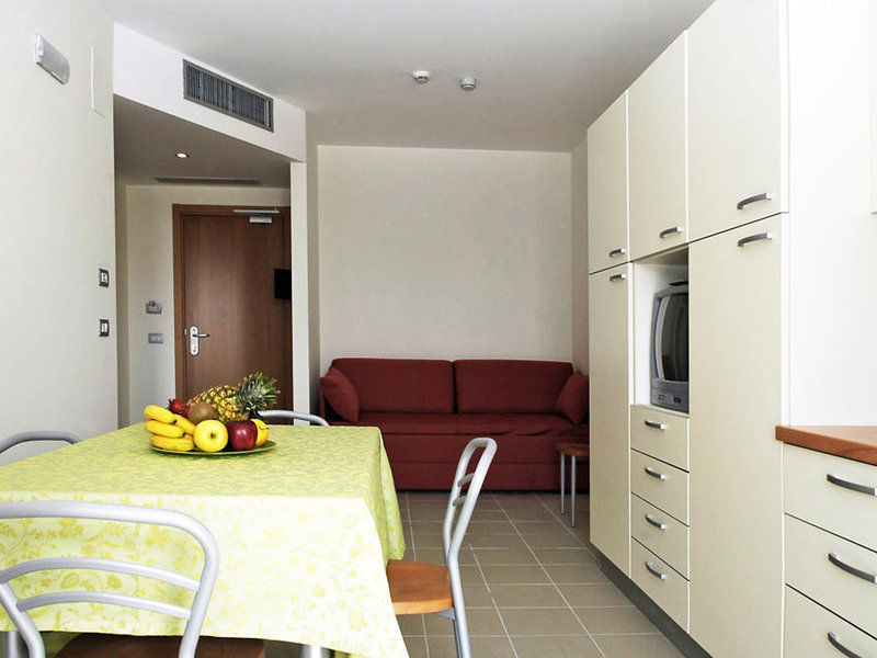 Aparthotel Casa Del Mar Roseto Degli Abruzzi Esterno foto